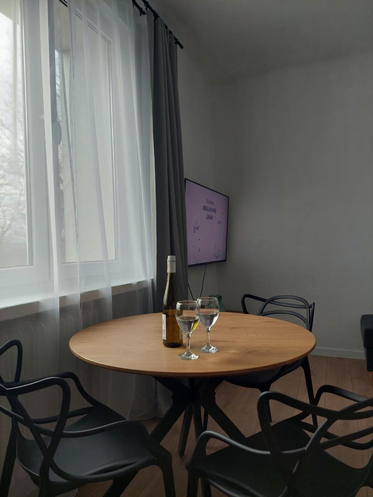 Apartament Aleja 29 Listopada Krasków Eksteriør bilde